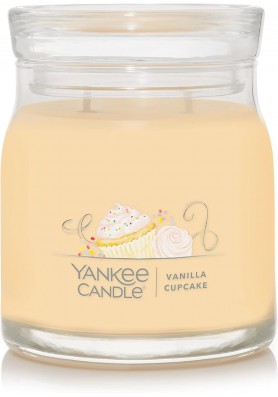 Ванильный кекс средняя свеча 368 грамм / Yankee Candle Signature Vanilla Cupcake